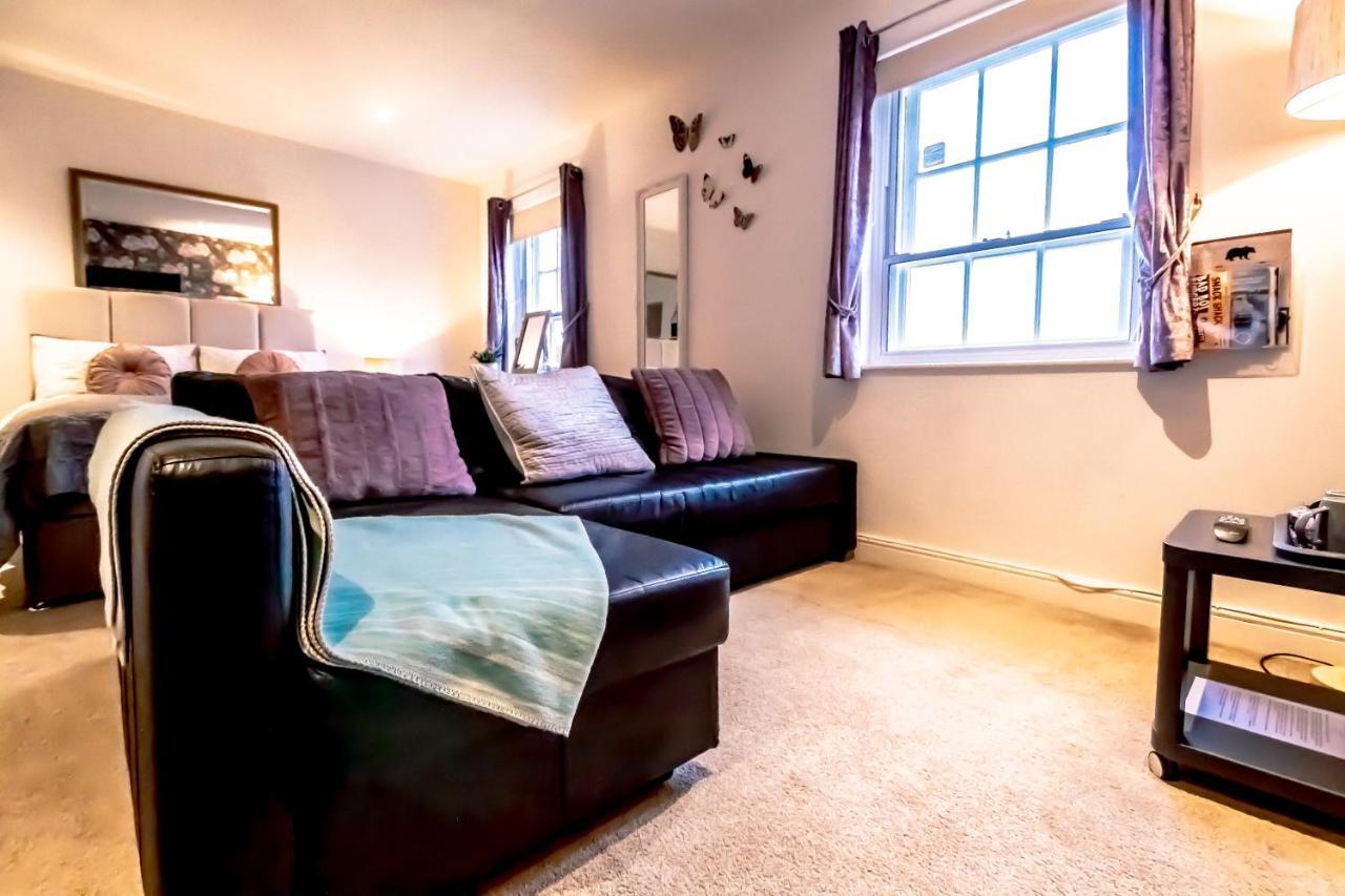 Domus House Studio Apartments In Chester City Centre With Free Parking By Rework Accommodation エクステリア 写真